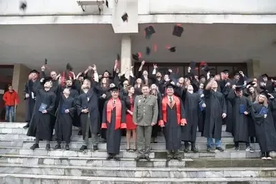 110 абсолвенти получиха дипломи за завършено висше образование в НВУ