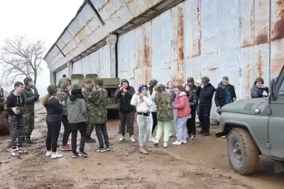 Ученици от СУ „Св. св. Кирил и Методий“ в Рудозем бяха гости на НВУ